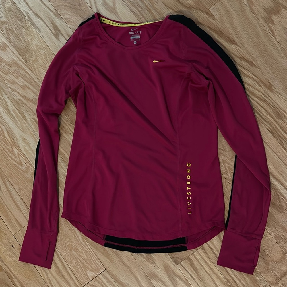 Nike Top